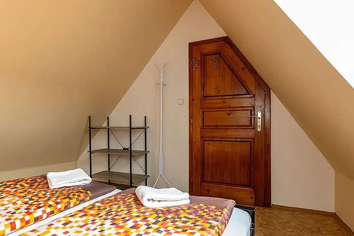 Dvoulůžkový pokoj č. 10